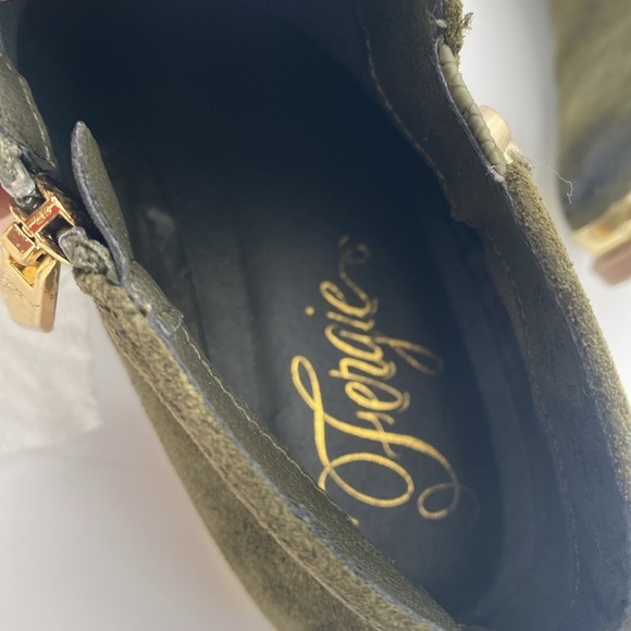 Fergie ankle boots are women 9M suede green gold details festival casual gipsy - Picture 10 of 14